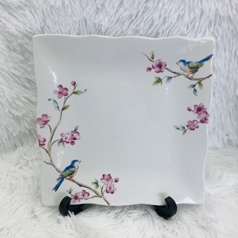 222 FIFTH APPETIZER PLATE 8” FEATHERED FRIENDS